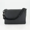 Mellow Leather Crossover Handtasche in Schwarz