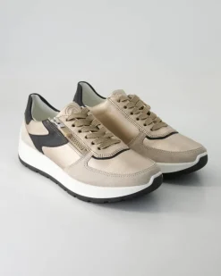 NEW YORK Sneaker in Beige