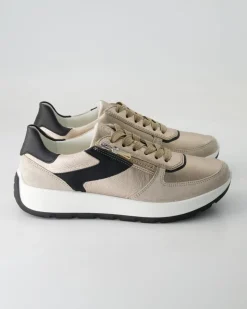 NEW YORK Sneaker in Beige