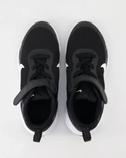 Nike Revolution 7 Sneaker in Schwarz