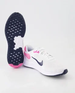 Nike Revolution 7 Sportschuhe in Weiß