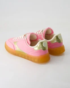 Nixie Sneaker in Pink