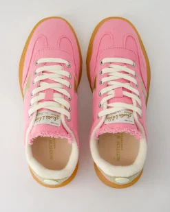 Nixie Sneaker in Pink