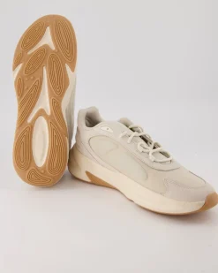 Ozelle Sneaker in Beige