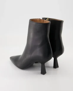 P01723N Stiefeletten in Schwarz