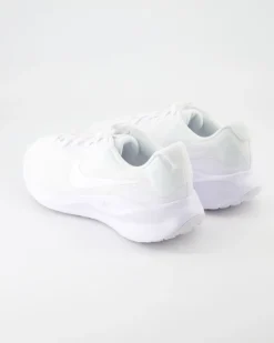 Revolution 7 Sportschuhe in Weiß