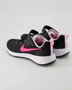 Revolution Sportschuhe in Schwarz