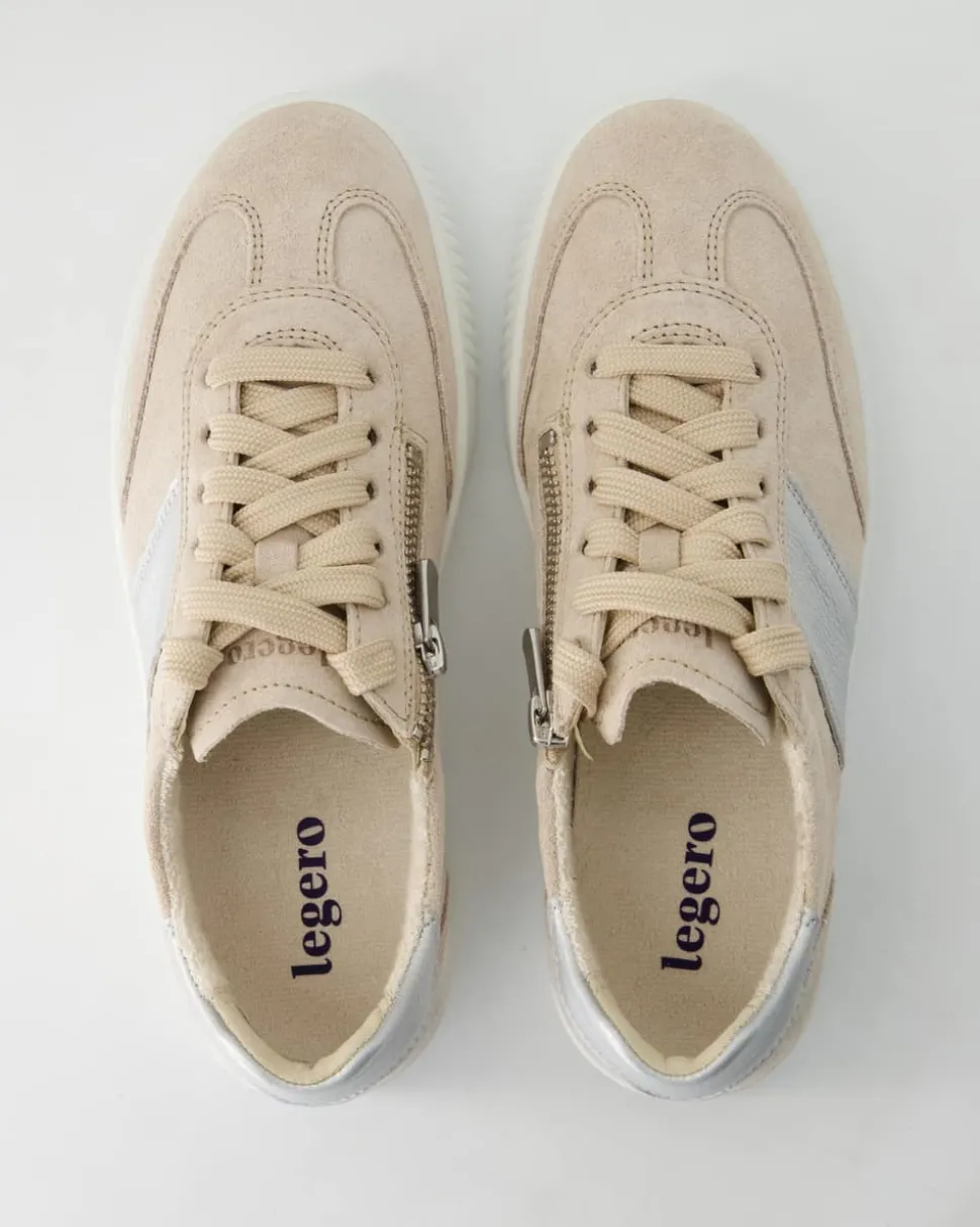 Silence Sneaker in Beige