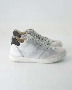 Silence Sneaker in Silber