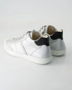 Silence Sneaker in Silber