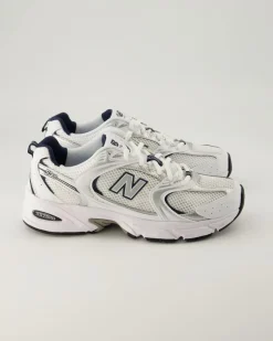 Sneaker Sportschuhe in Weiß