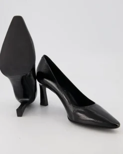 T02 Pumps in Schwarz