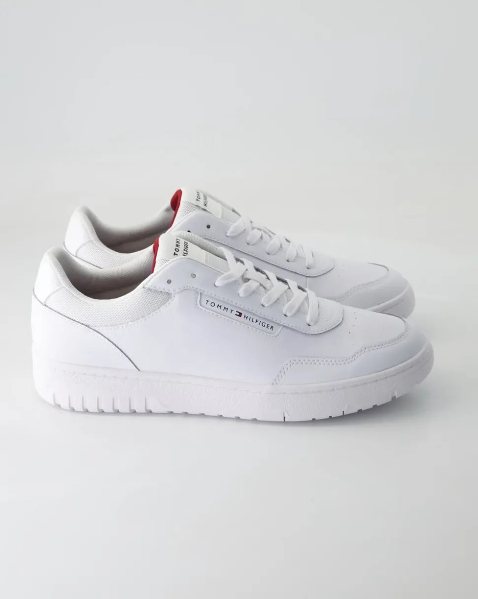 TH BASKET CORE LTH PINPERF Sneaker in Weiß