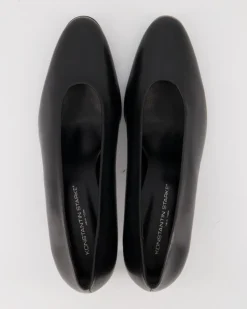 TR01 Pumps in Schwarz