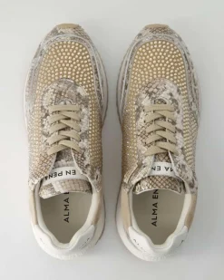 V250217-401 Sneaker in Braun