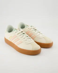 VL Court 3.0 Sneaker in Beige