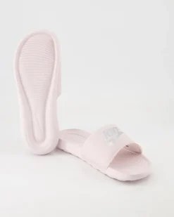W Nike Victori Pantoletten in Rosa