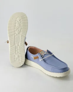 Wendy Chambray Sneaker in Blau